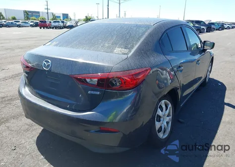 2016 Mazda Mazda3 I Sport из США, поврежденный, VIN 3MZBM1T75GM317322